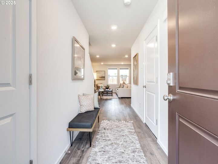 Property Photo: 2113 NE 3rd Ave WA 98604