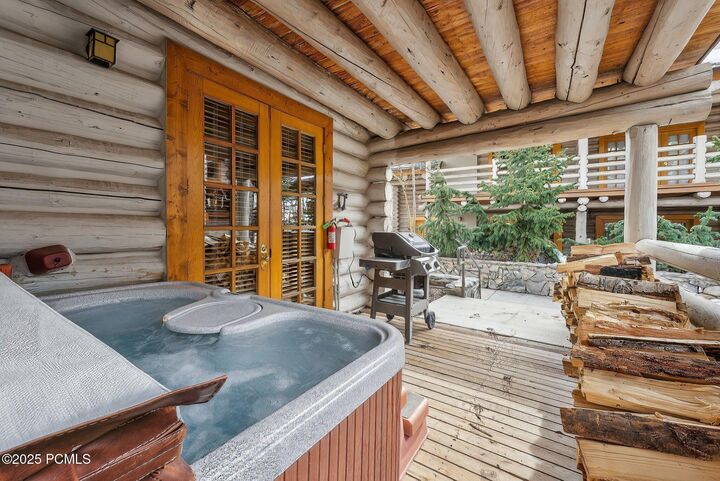 Property Photo: 2100 Deer Valley Drive 7 UT 84060