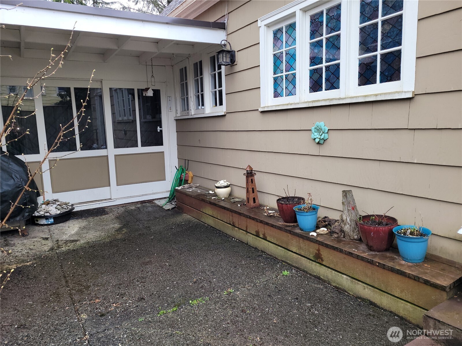 Property Photo: 1411 W 7th Street WA 98520