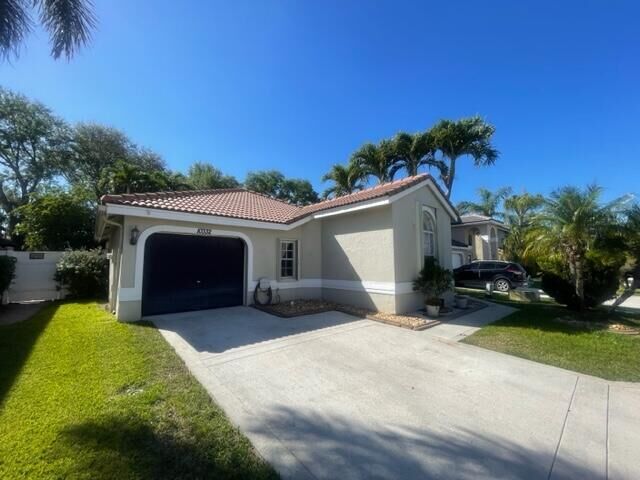 Property Photo:  10332 Brookville Lane  FL 33428 