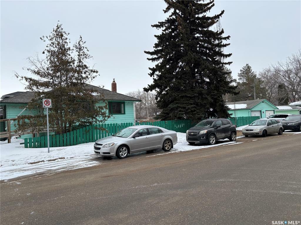 133 108th Street  Saskatoon SK S7N 1P5 photo