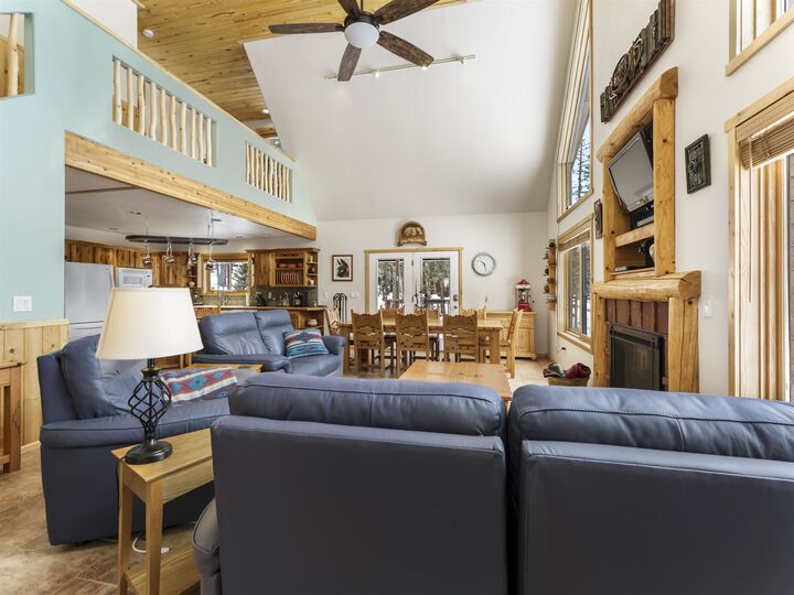 Property Photo:  65 Via Del Rey  NM 87710-0000 