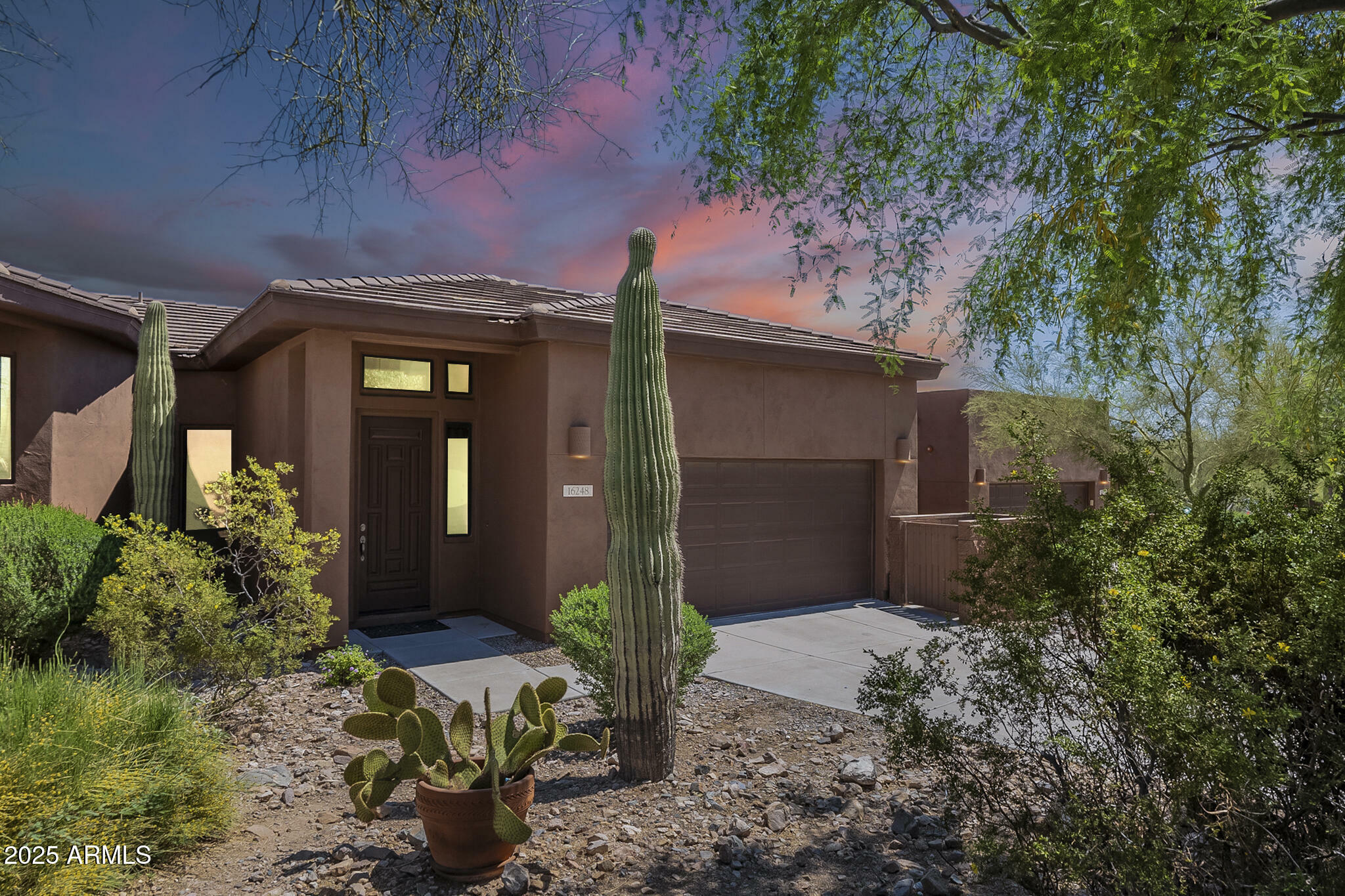 Property Photo: 16248 E Ridgeline Drive AZ 85268