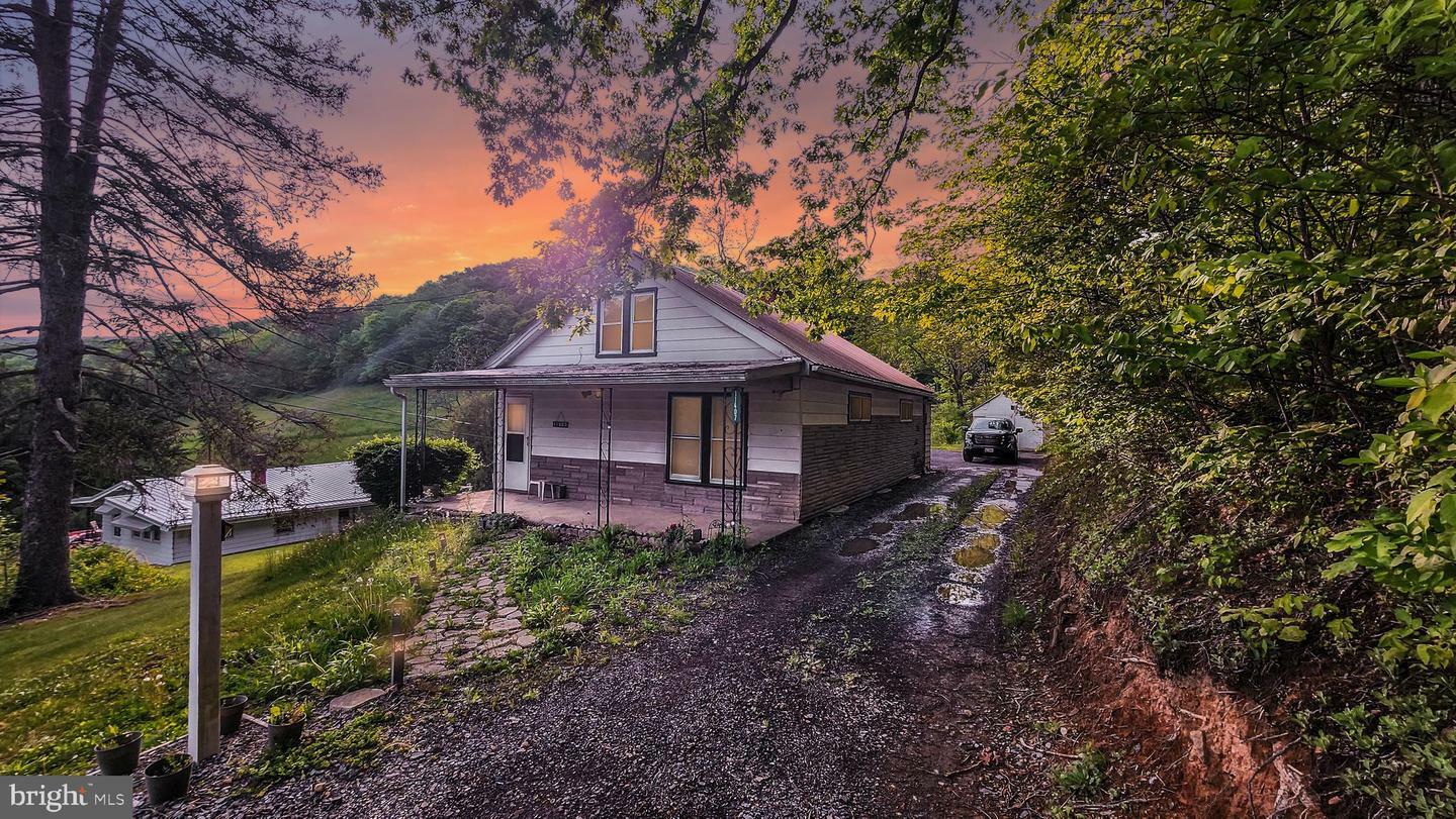 11407 Old Mount Pleasant Road NE  Cumberland MD 21502 photo