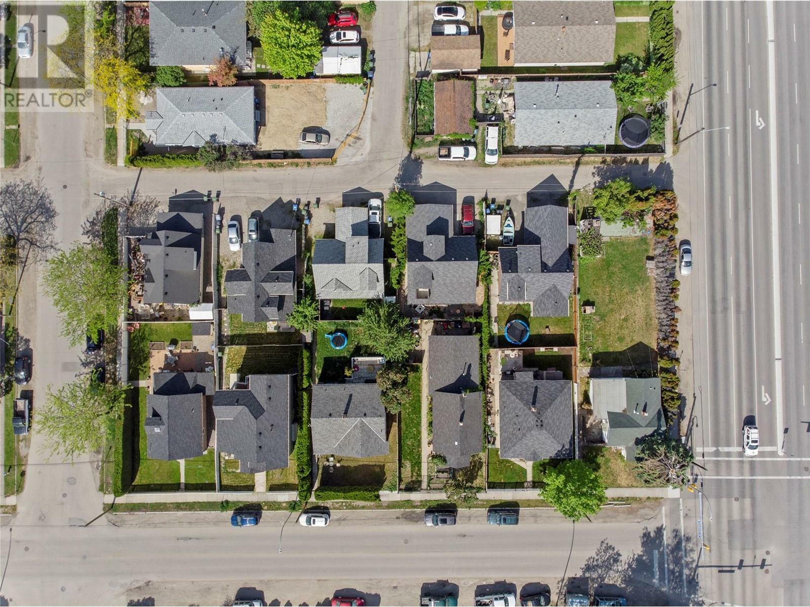 Property Photo: 1206 Ethel Street BC V1Y 2W5
