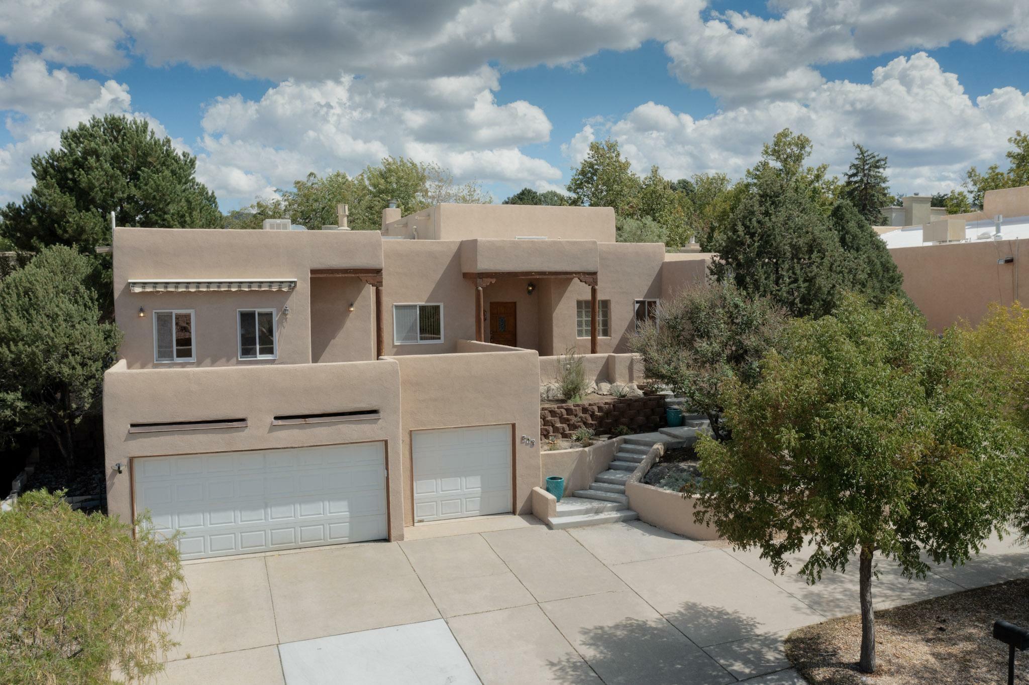 712 Navarra Way SE  Albuquerque NM 87123 photo