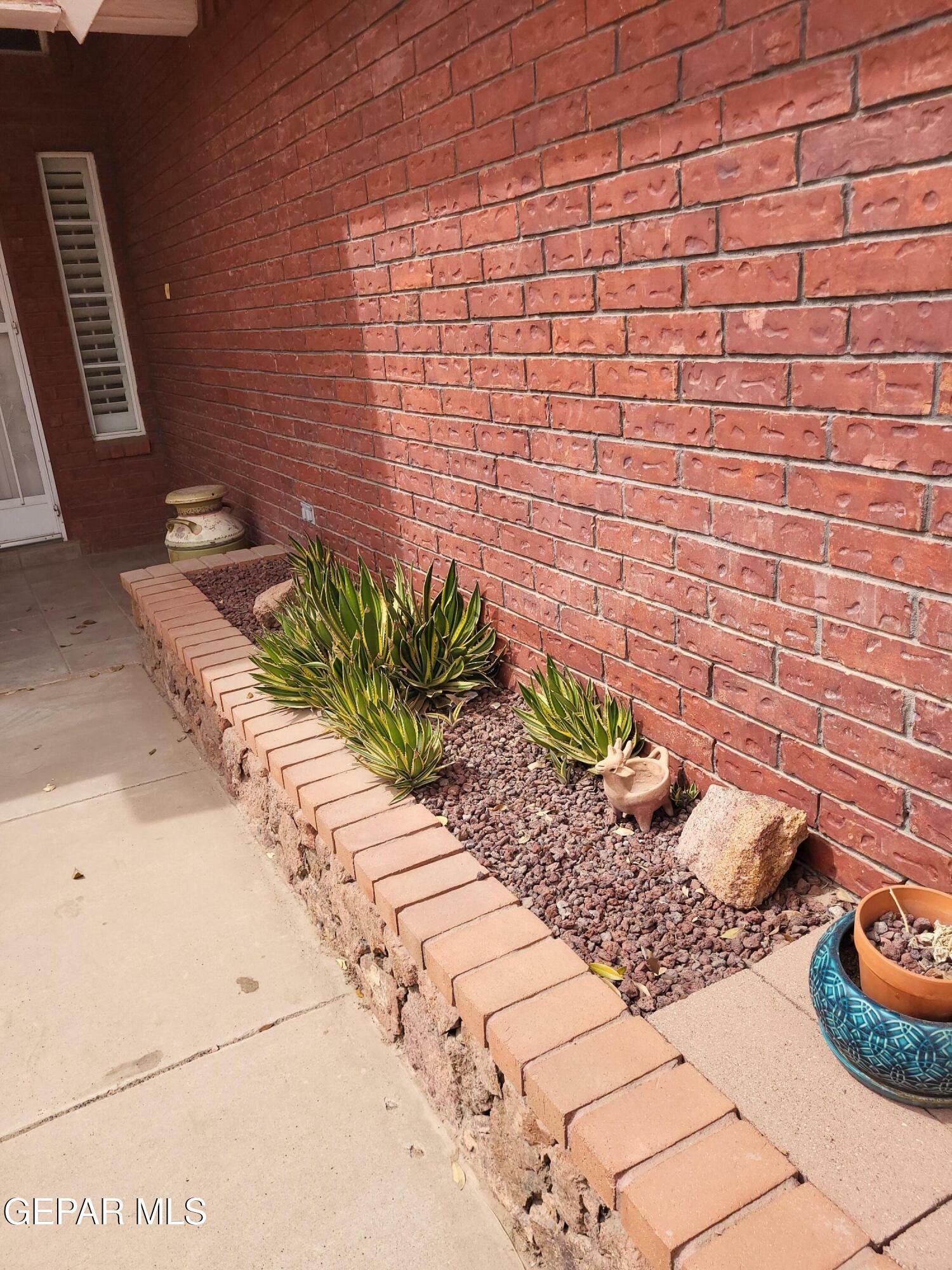 Property Photo: 2041 Thunder Ridge Drive TX 79938