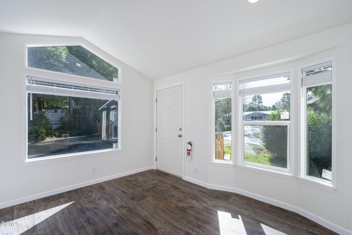 Property Photo:  4875 N Hwy 101 66  OR 97341 
