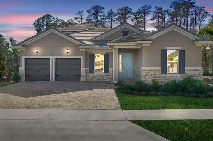 Property Photo: 14347 Crest Palm Avenue FL 34786