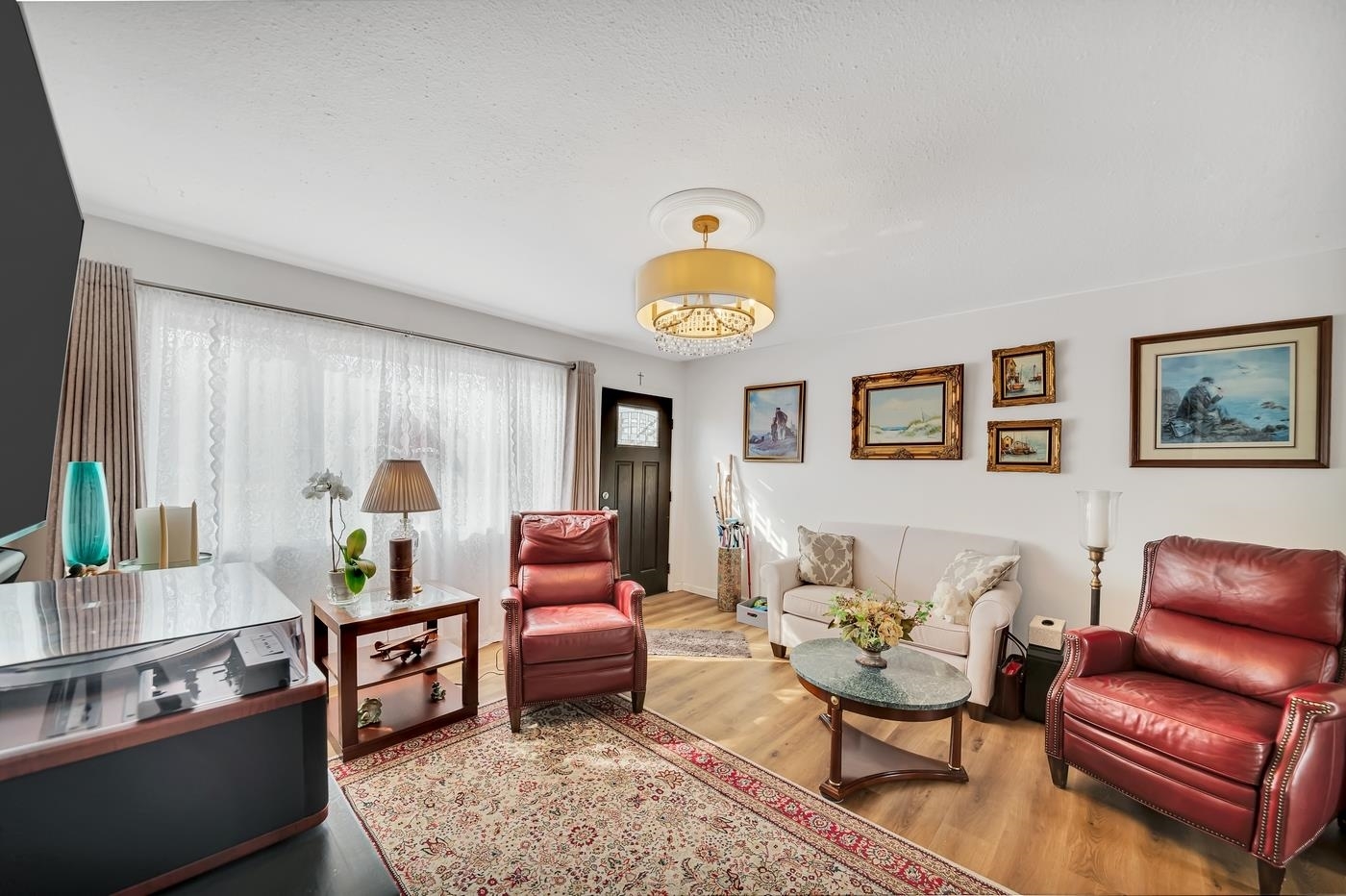 Property Photo: 814 E Tallent Street SD 57701