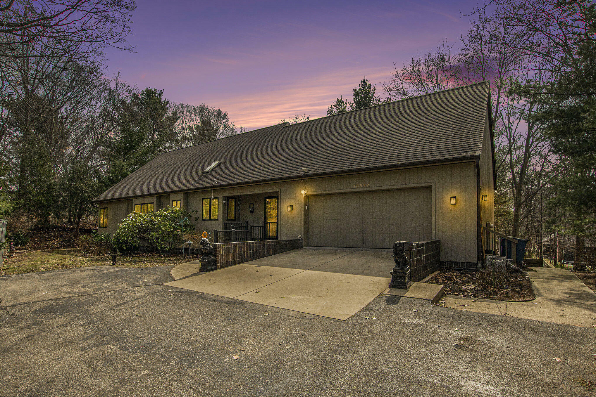 Property Photo:  18642 Pawnee Drive  MI 49456 