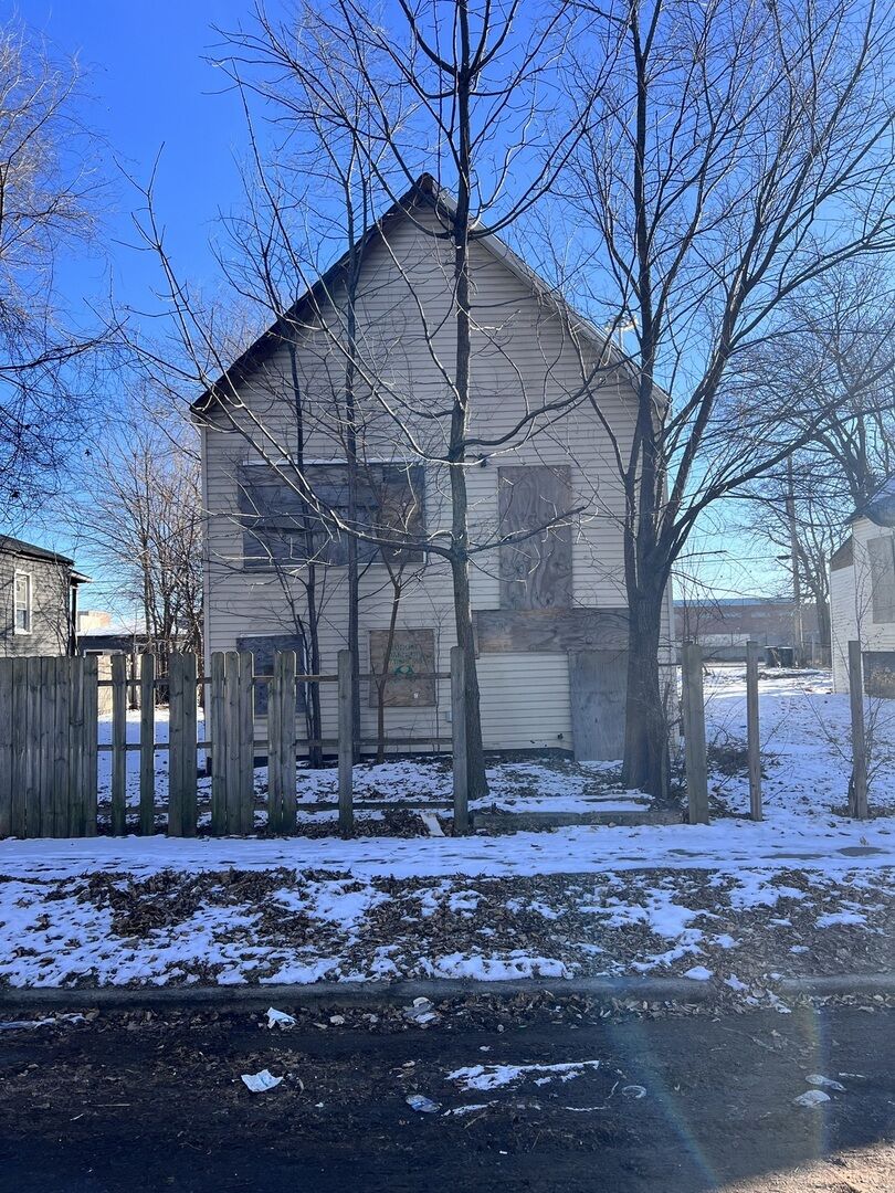 Property Photo: 4801 S Princeton Avenue IL 60609