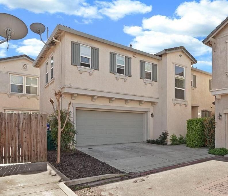 Property Photo: 5319 Vesta Circle CA 95219