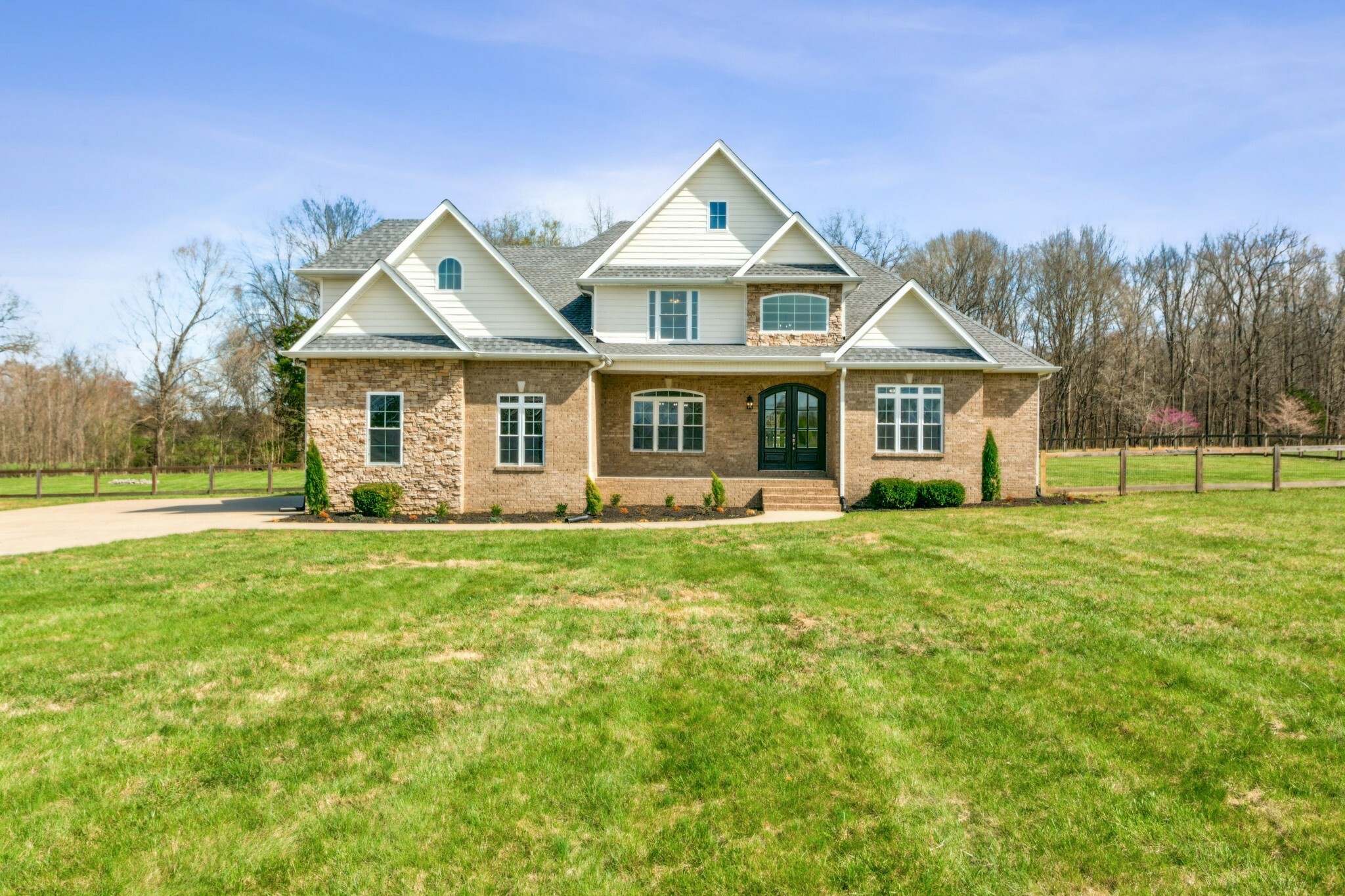 3725 Glen Raven Rd  Cedar Hill TN 37032 photo