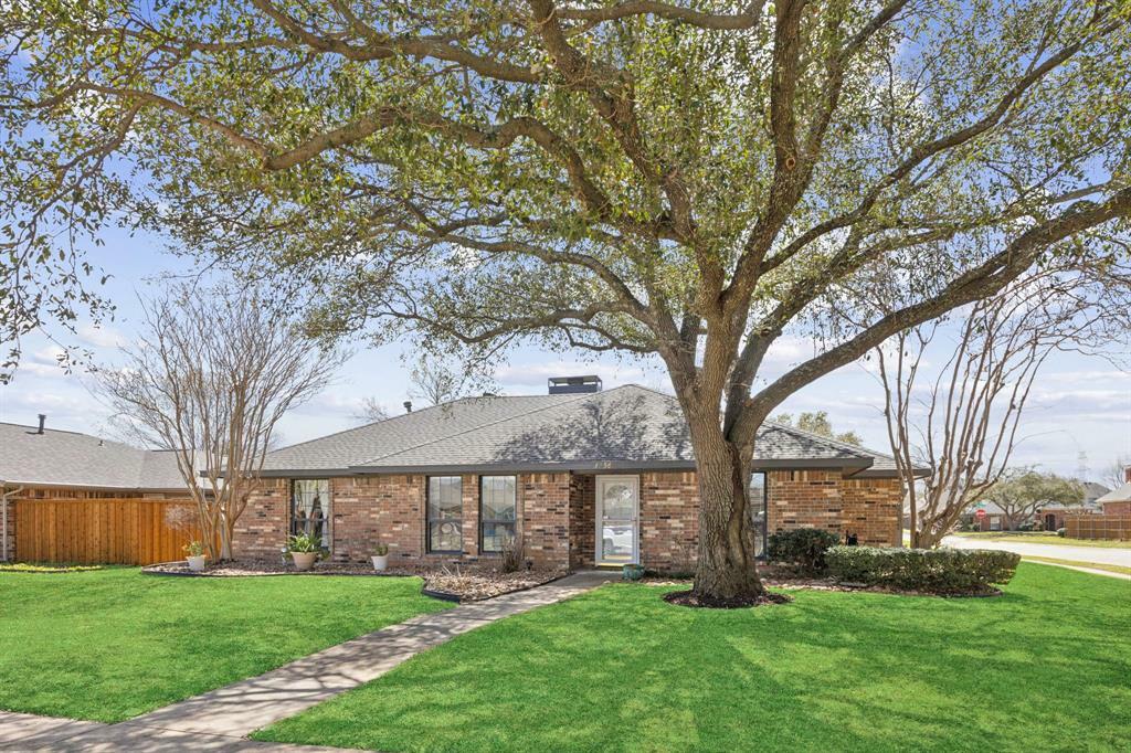 Property Photo: 3256 Portside Lane TX 75023