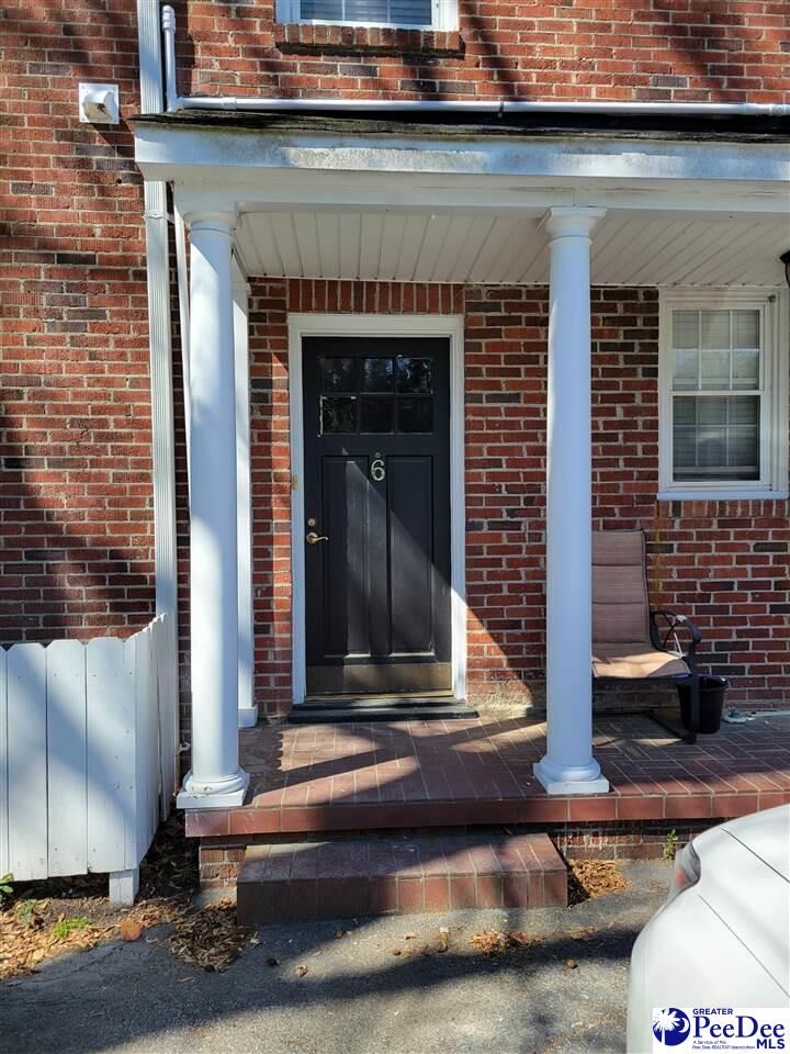 Property Photo:  604-8 Warley St.  SC 29501 