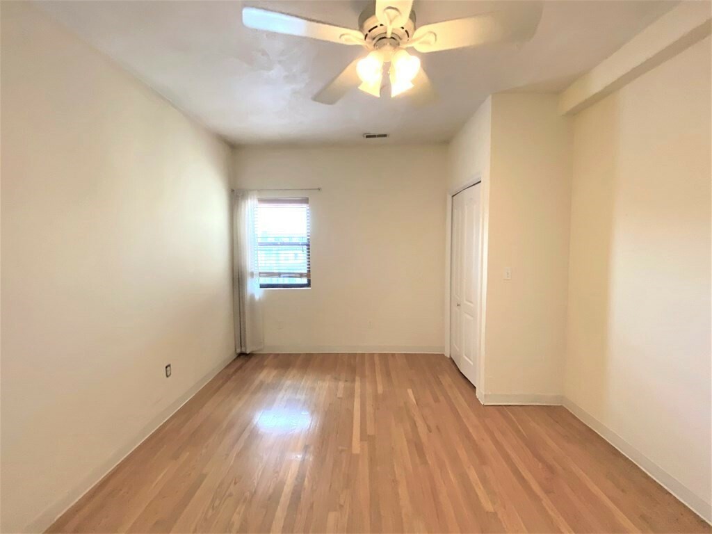 Property Photo: 22 Bow Street 3 MA 02143