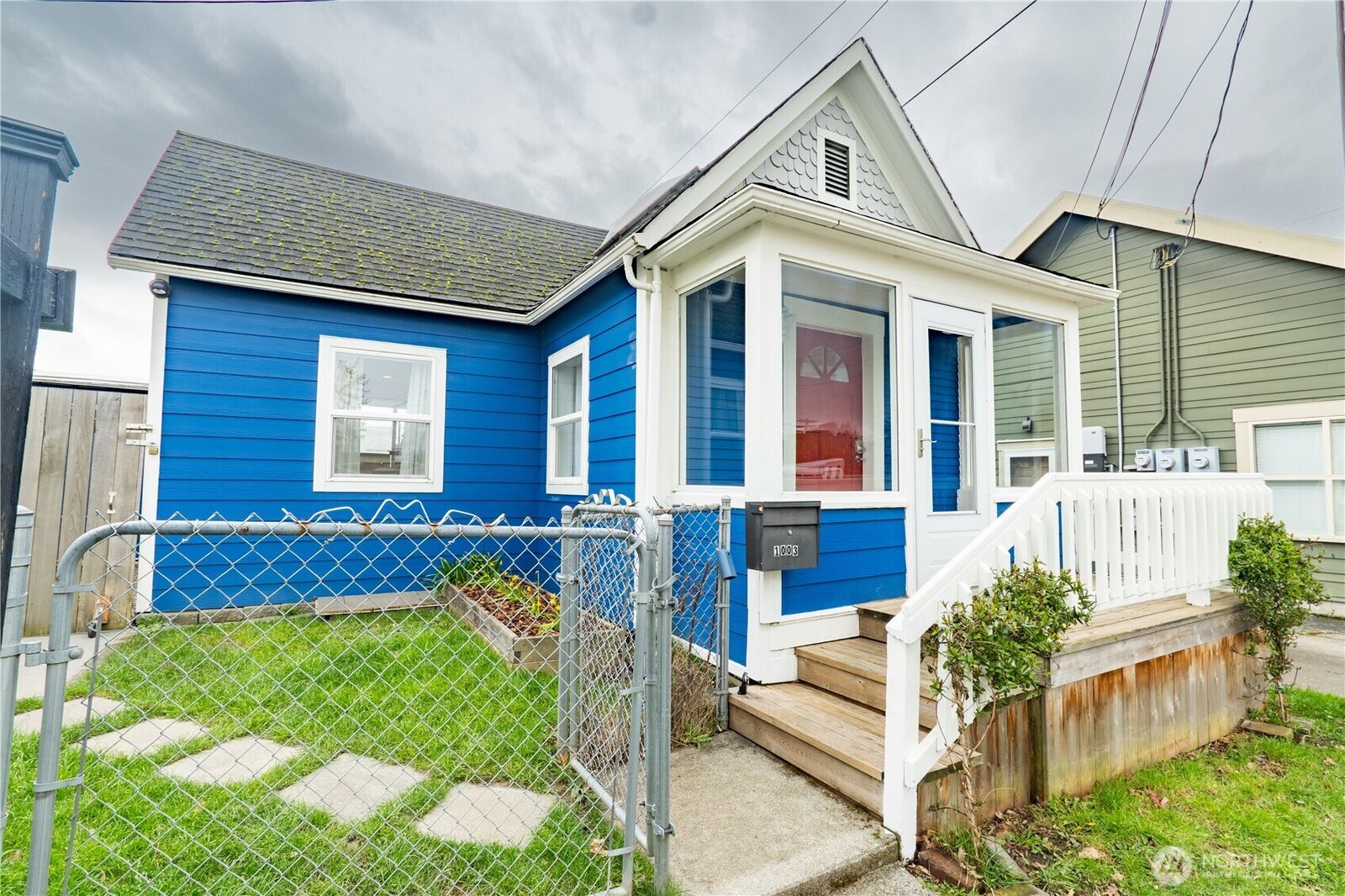 Property Photo:  1003  Girard Street  WA 98225 