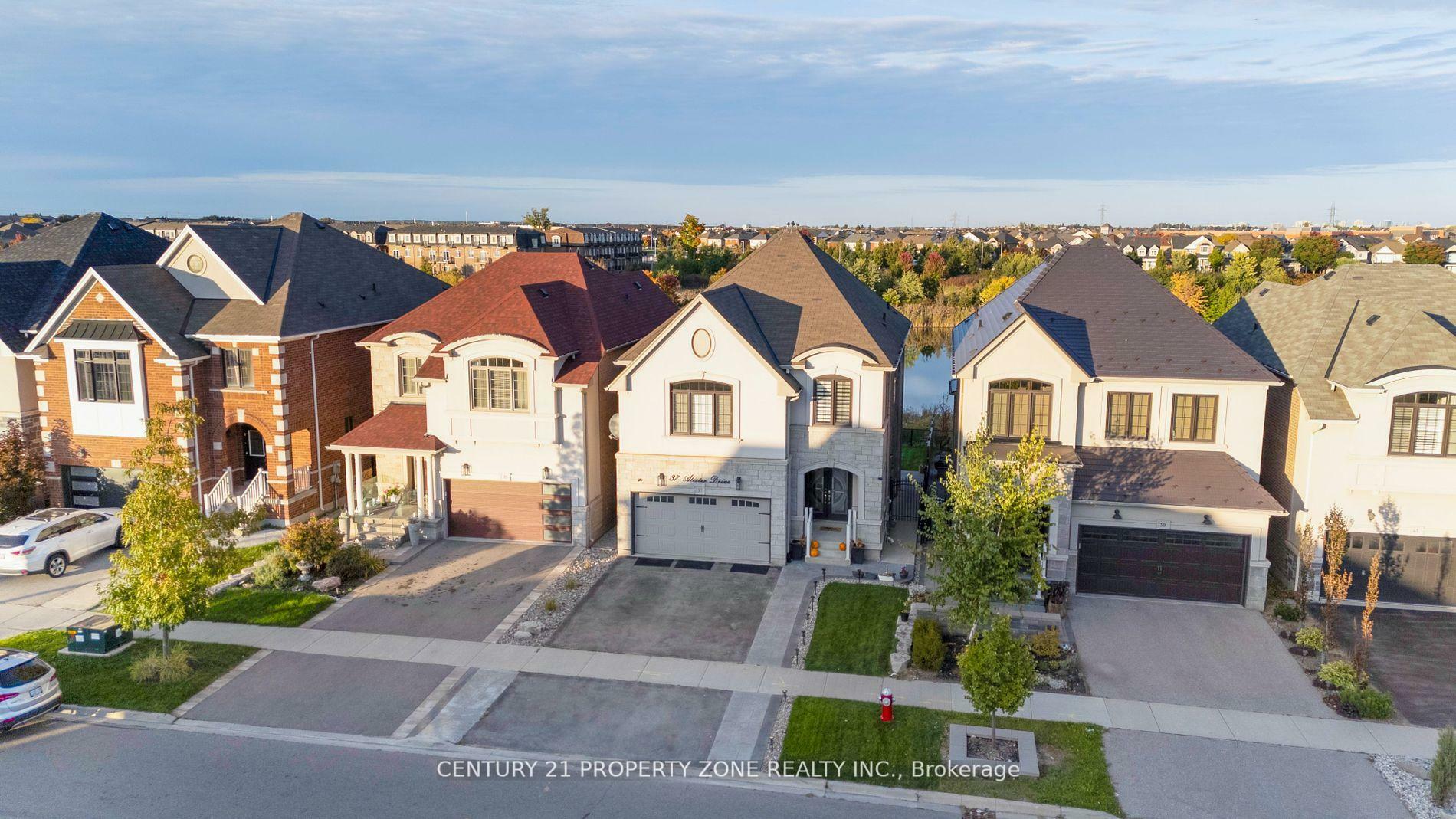 Photo de la propriété: 37 Alister Drive ON L6X 5G1