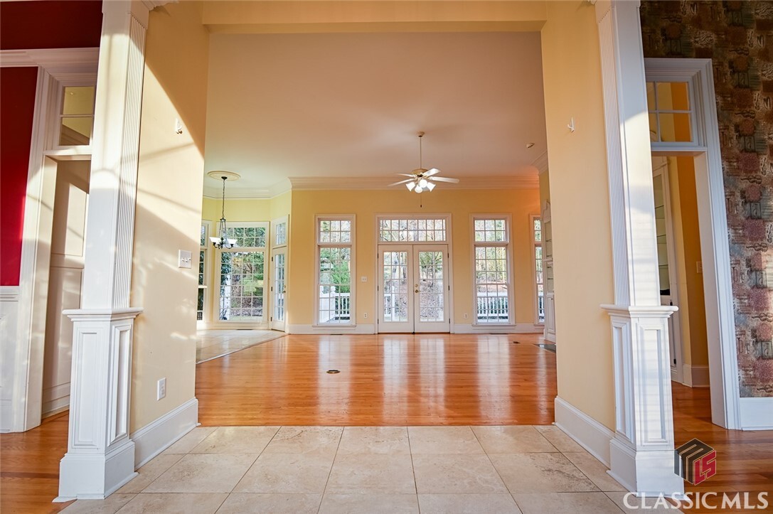 Property Photo: 1281 Tanglebrook Drive GA 30606