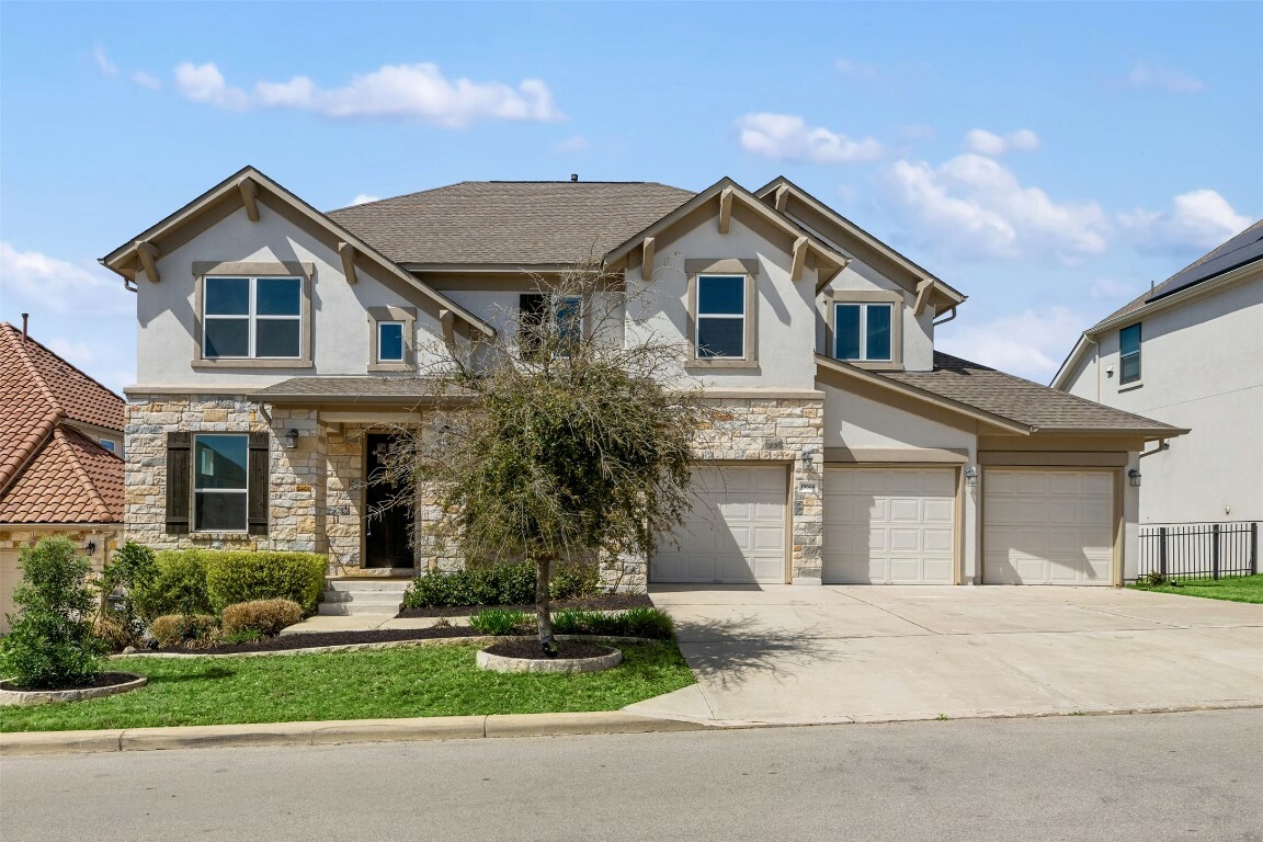 Property Photo: 19604 Summit Glory Trail TX 78669
