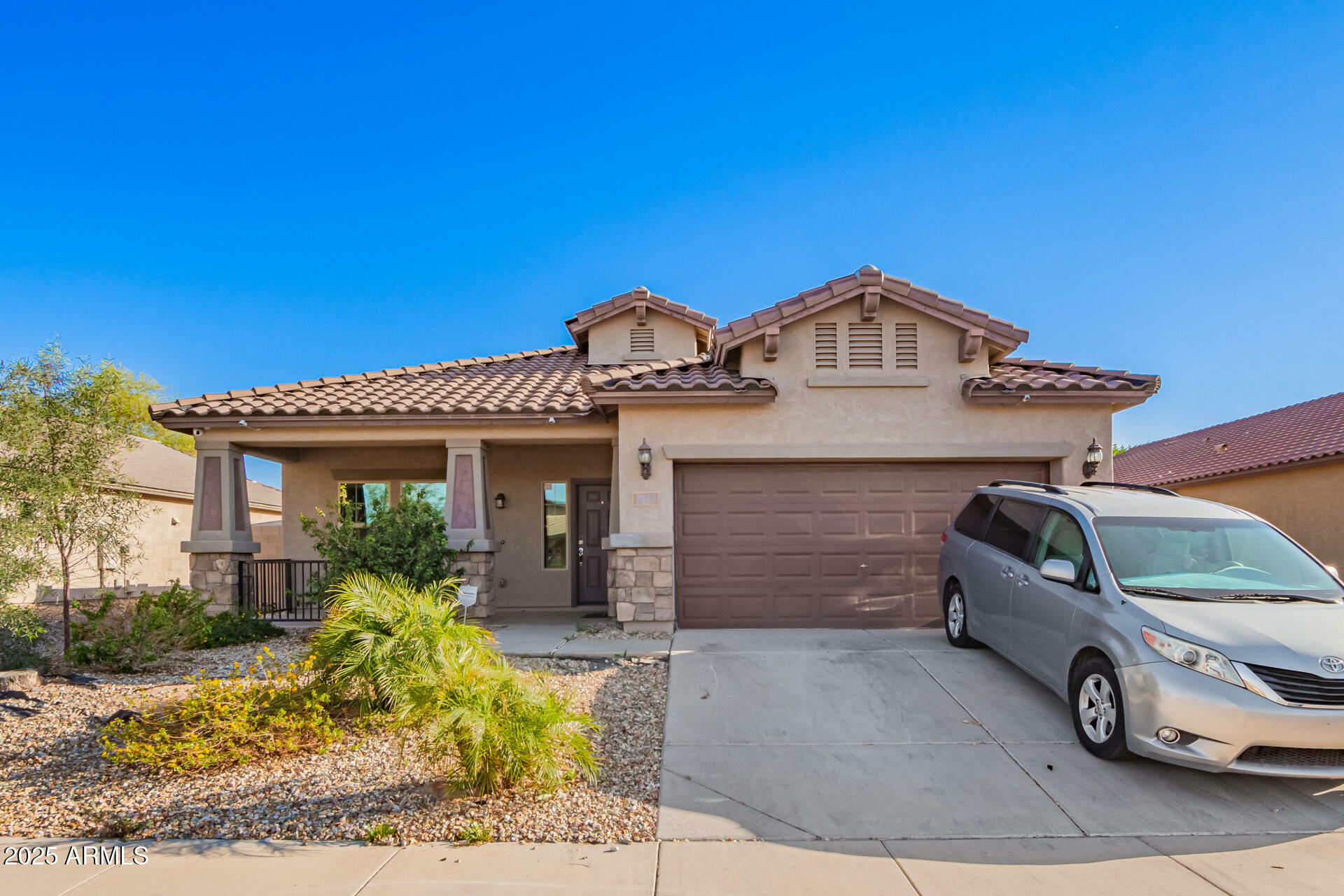 Property Photo: 5625 W Euclid Avenue AZ 85339