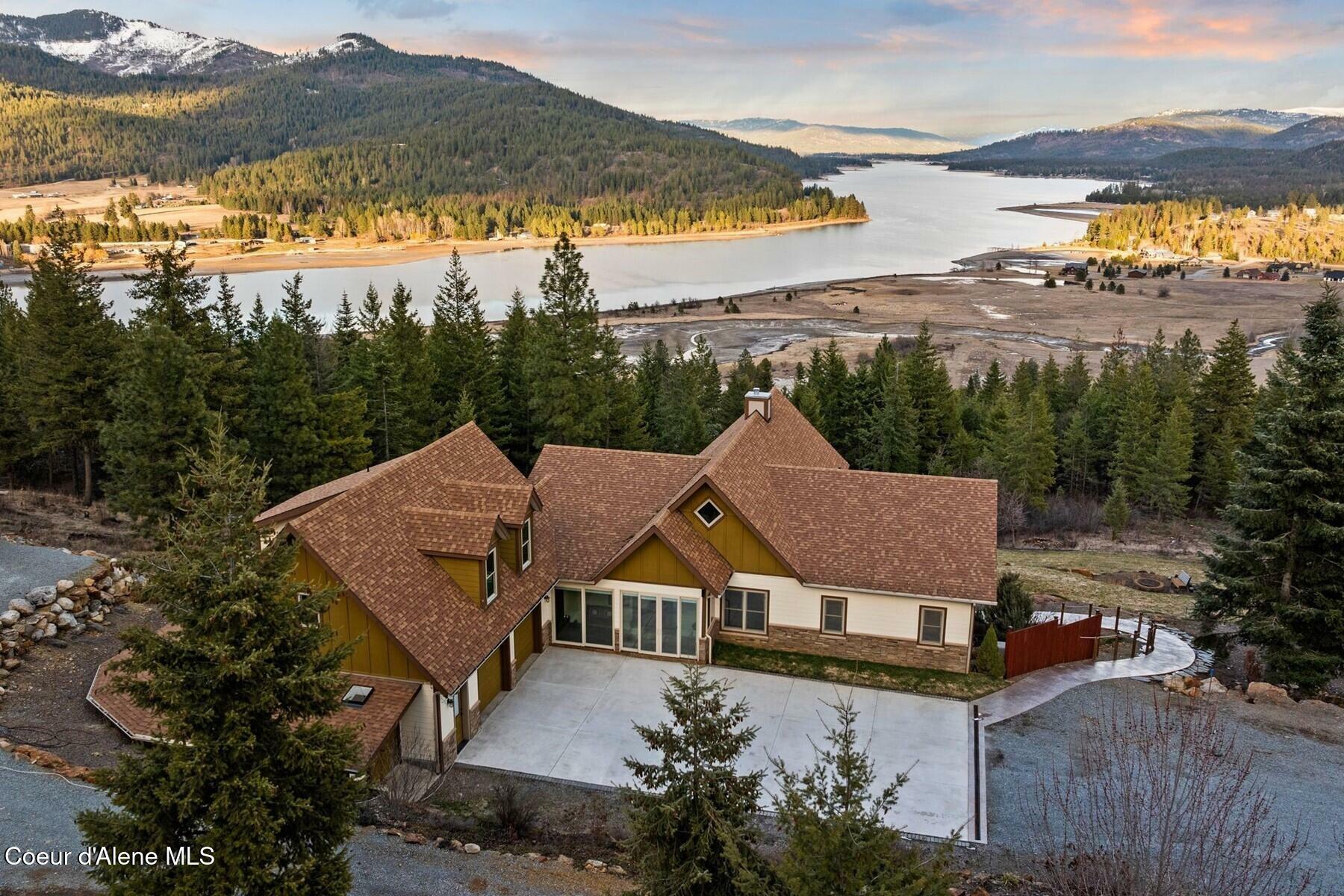 Property Photo: 636 Morning Star Mountain Road ID 83856