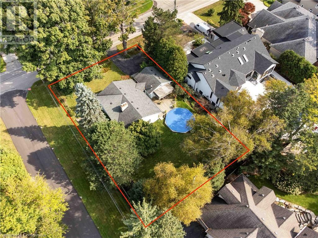 4 Thornwood Drive  Ancaster ON L9G 1A4 photo