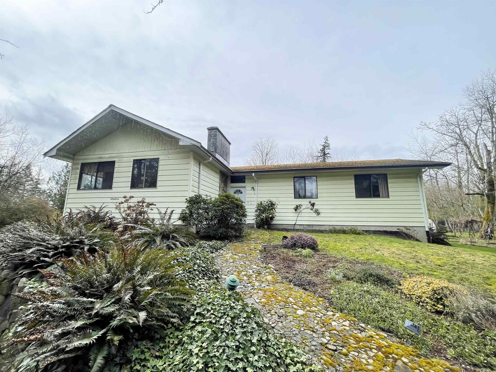 Property Photo: 9335 178 BC V4N 3W4