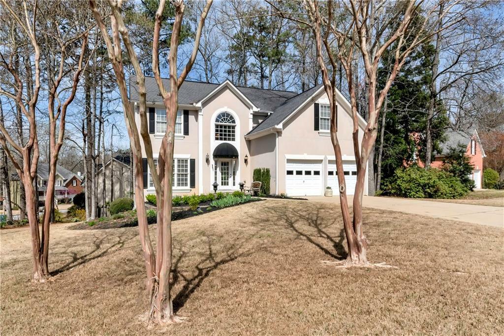 Property Photo: 2002 Stonewick Court GA 30043