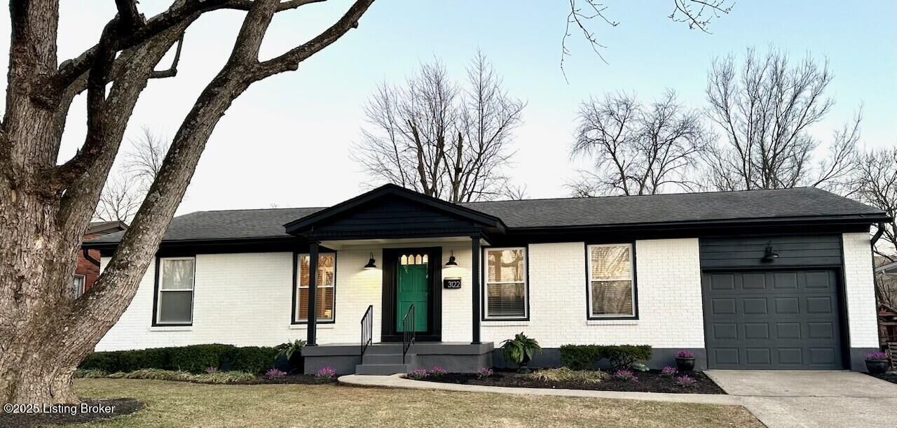 Property Photo:  3122 Sunny Ln  KY 40205 