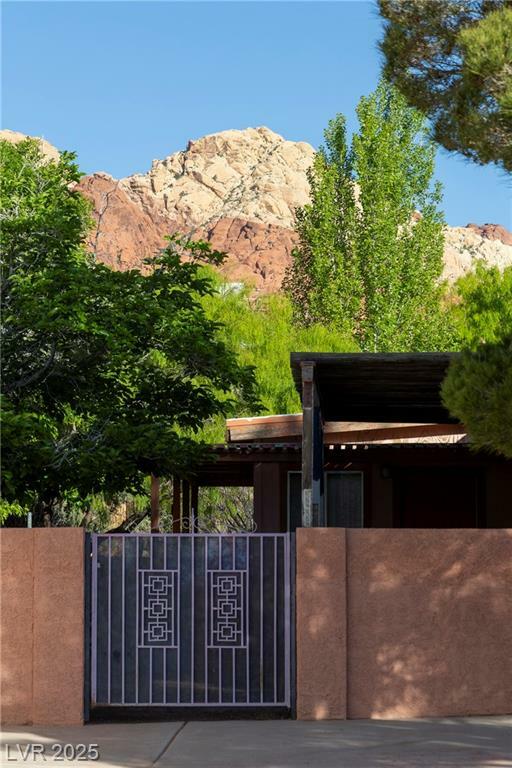 Property Photo: 14525 Heyer Way NV 89161