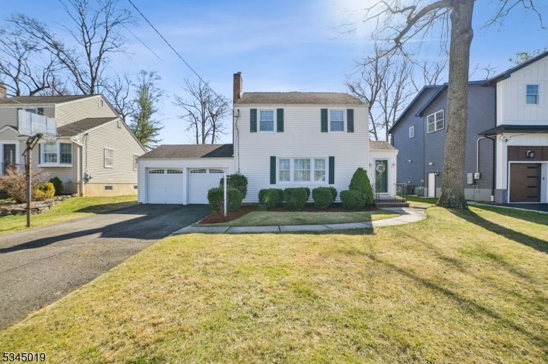 Property Photo: 34 Winchester Rd NJ 07039