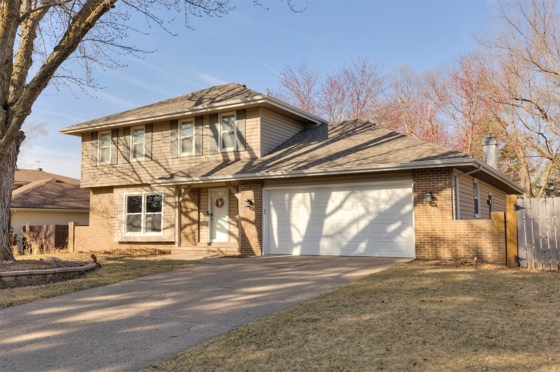 4408 76th Street  Urbandale IA 50322 photo