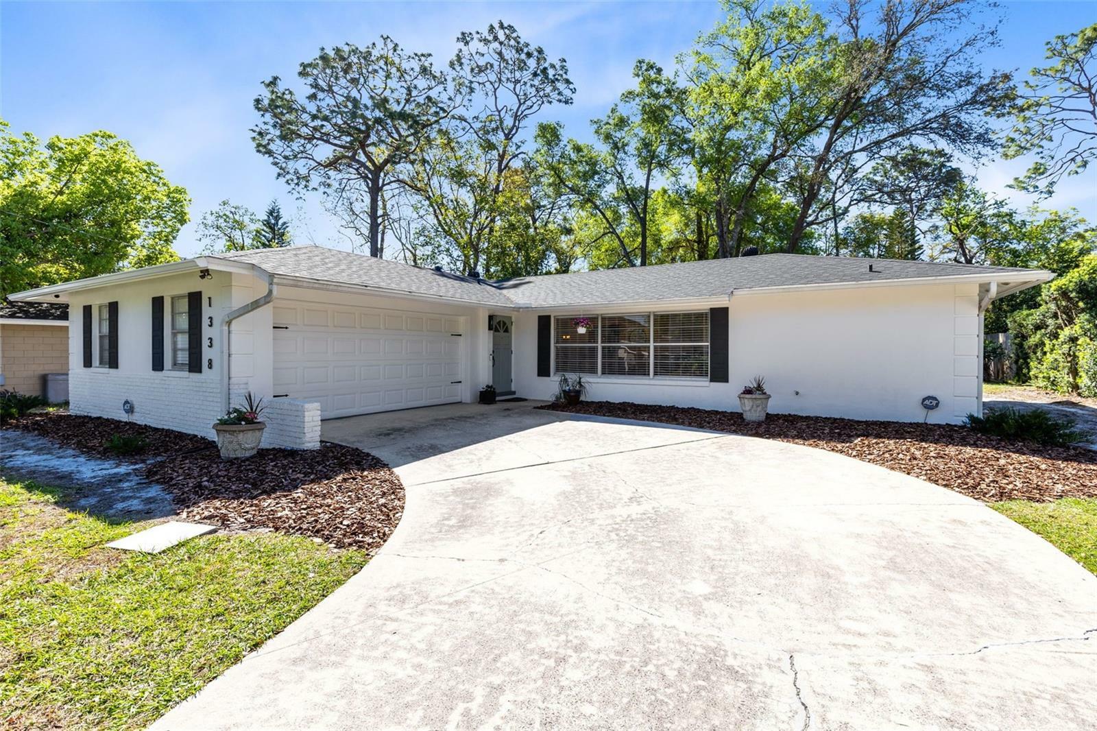 Property Photo: 1338 Franklin Street FL 32701