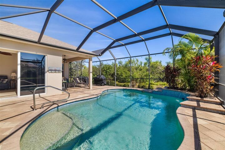 Property Photo: 391 Snapdragon Loop FL 34212