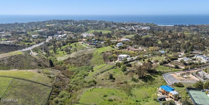 Property Photo:  28906 Verde Mesa Lane Lane  CA 90265 