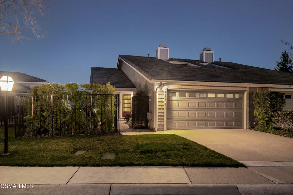Property Photo: 2283 Westshore Lane CA 91361