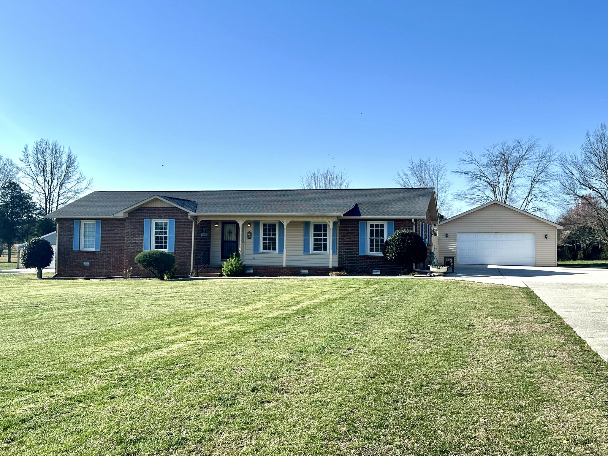 Property Photo: 4389 Murfreesboro Hwy TN 37355