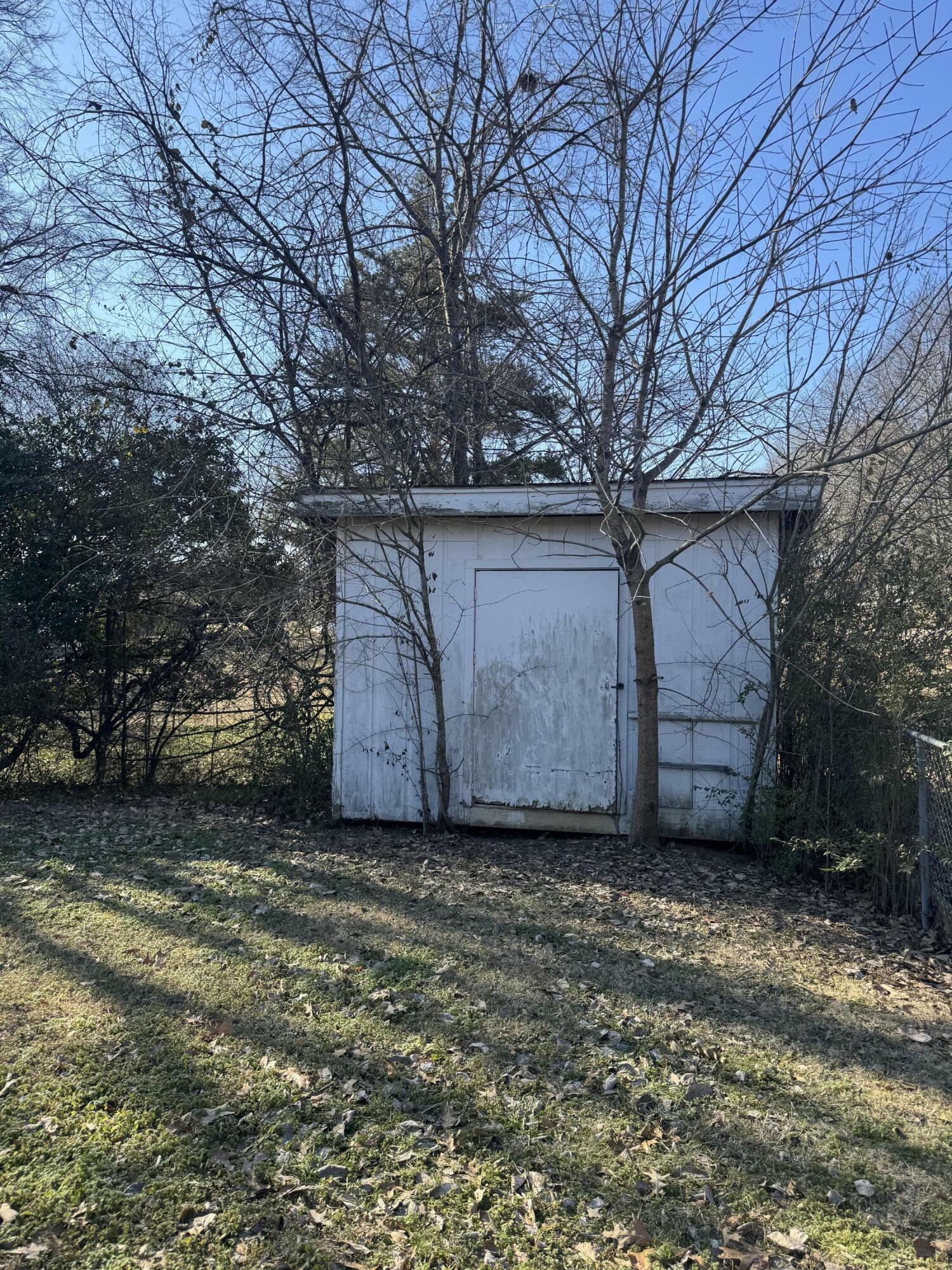 Property Photo: 2311 Redbud Ln. MS 38801