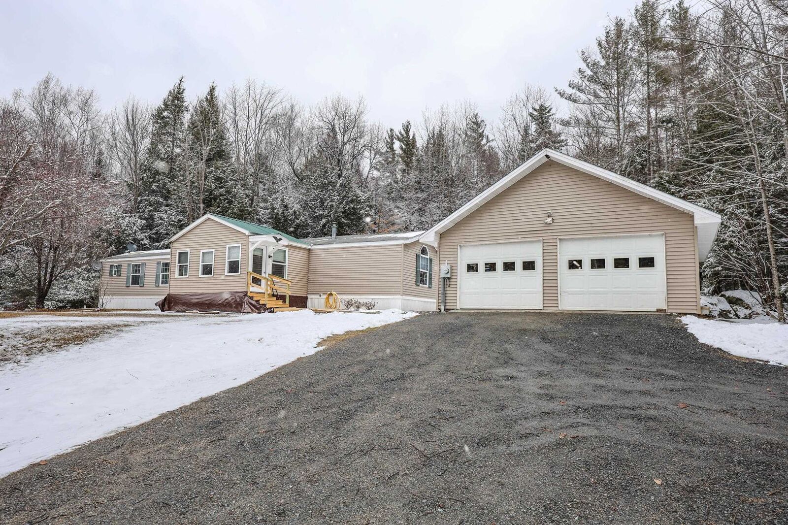 Property Photo:  65 Piermont Heights Road  NH 03779