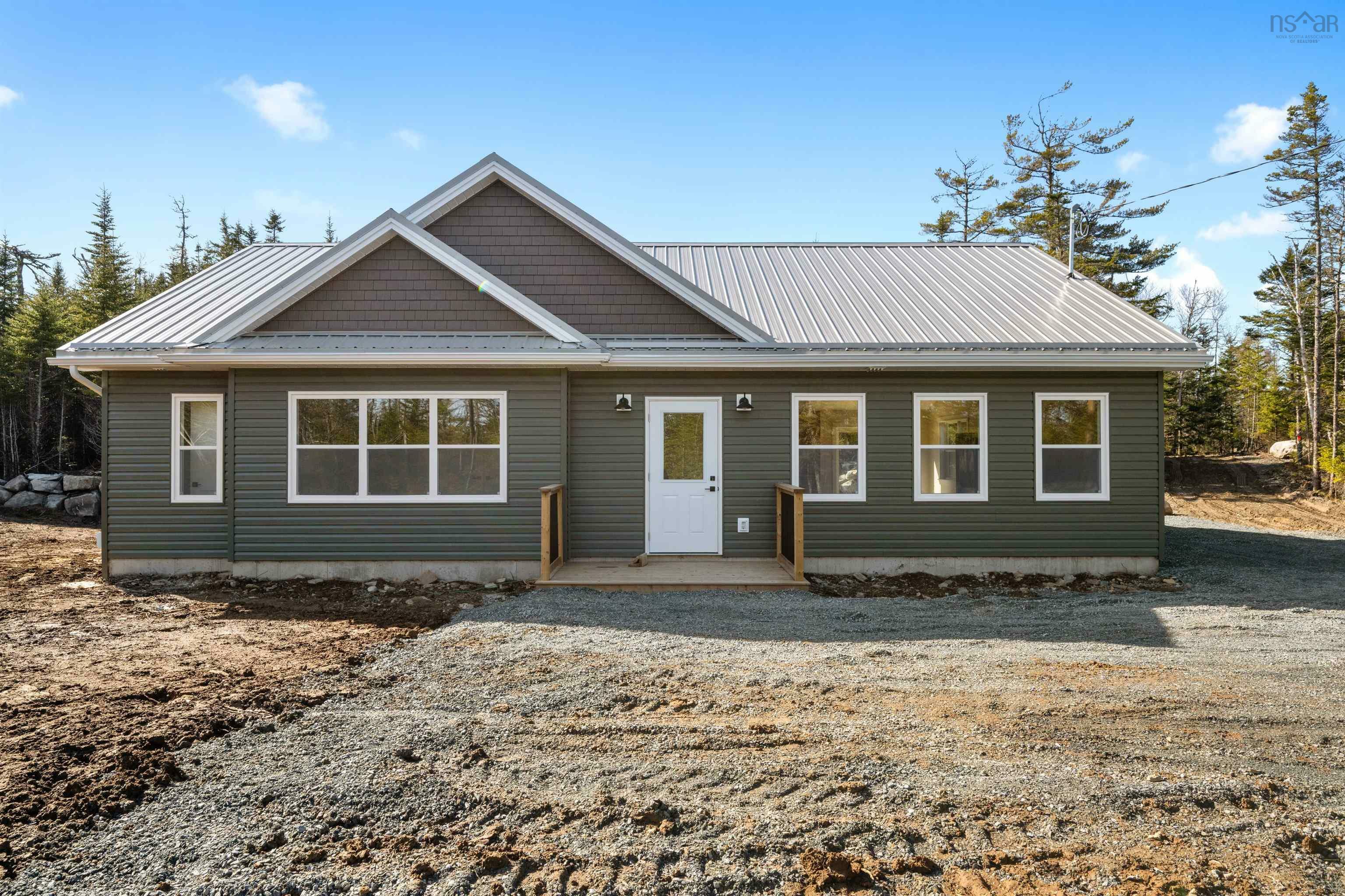Photo de la propriété: 10588 Highway 7 NS B0J 2L0