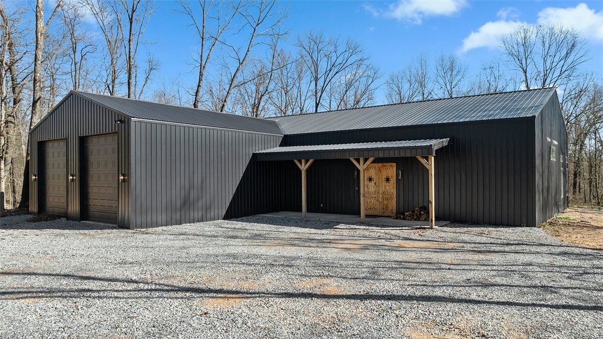 Property Photo: 122 SW Gailey Hollow Road AR 72761