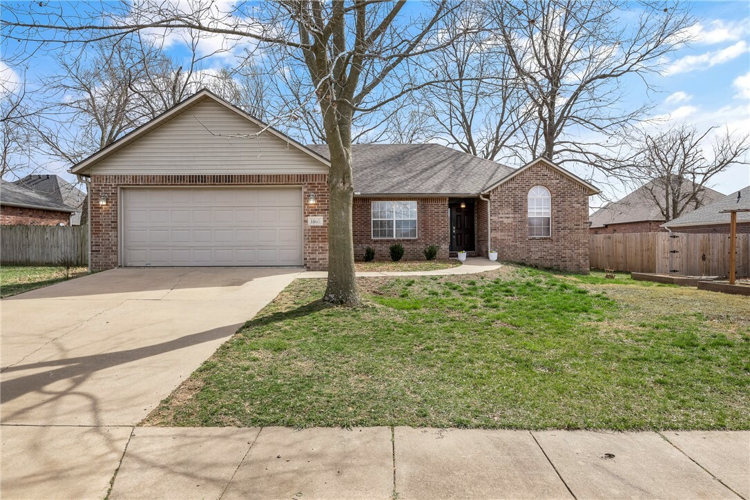 1805 SW Redwood Avenue  Bentonville AR 72713 photo