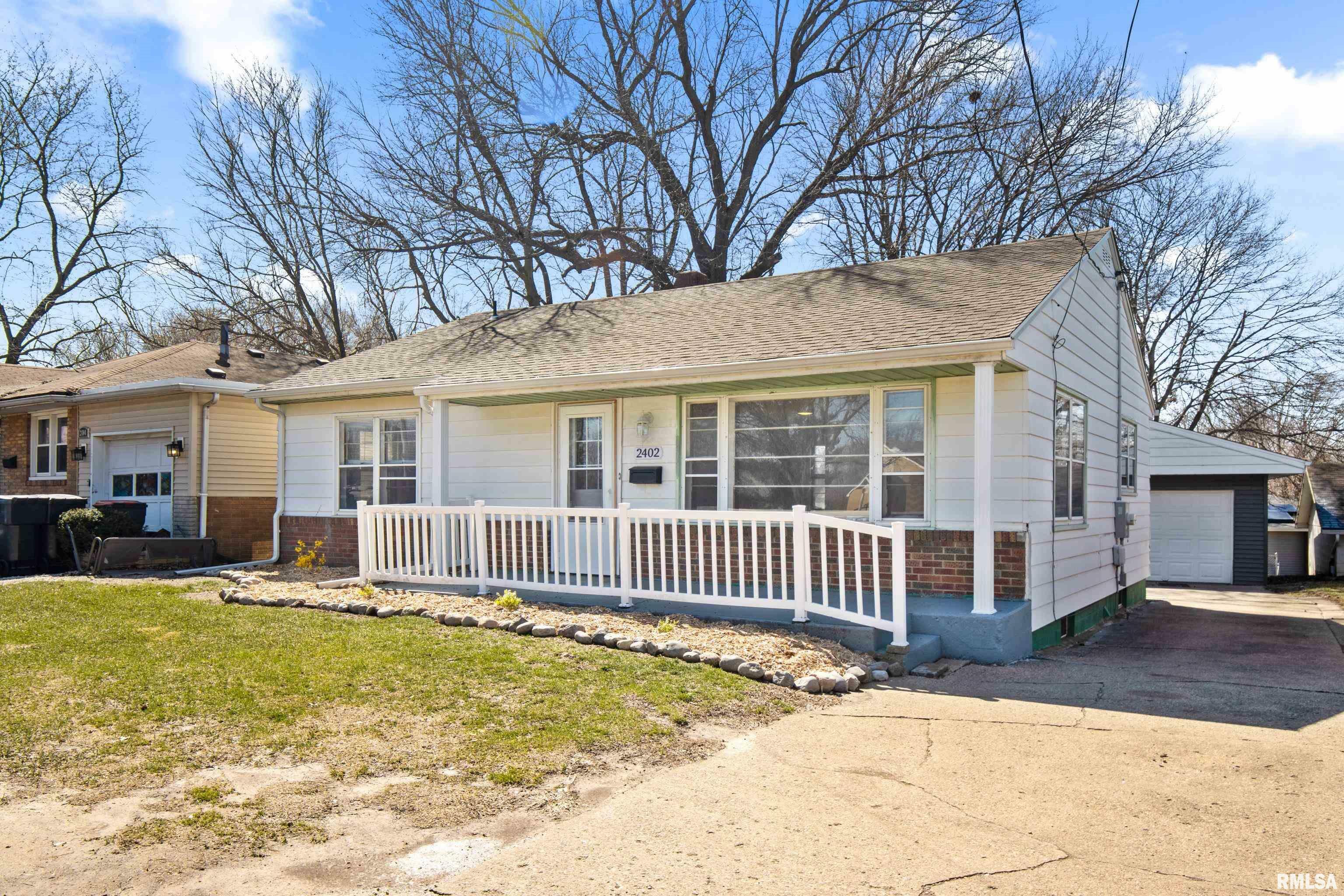 Property Photo:  2402 Court Street  IL 61554 