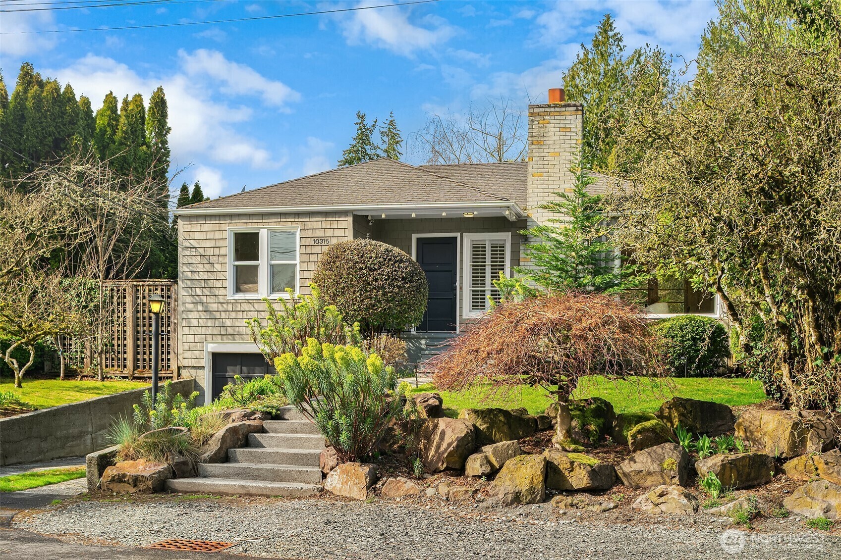 Property Photo: 10315 23rd Avenue NE WA 98125