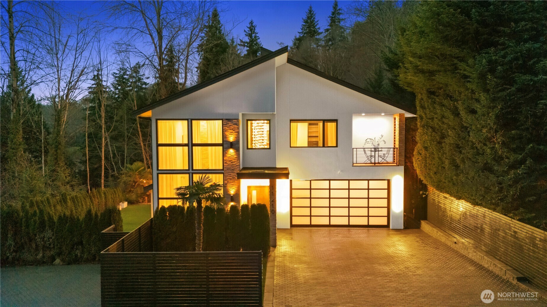 11210 SE 74th Street  Newcastle WA 98056 photo
