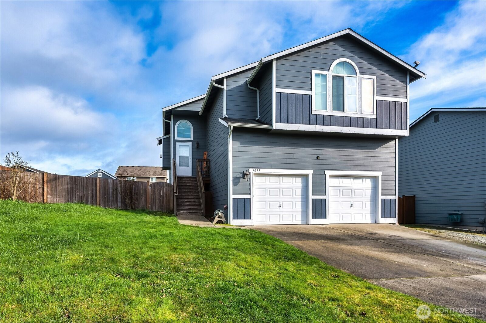 Property Photo: 7017 277th Place NW WA 98292