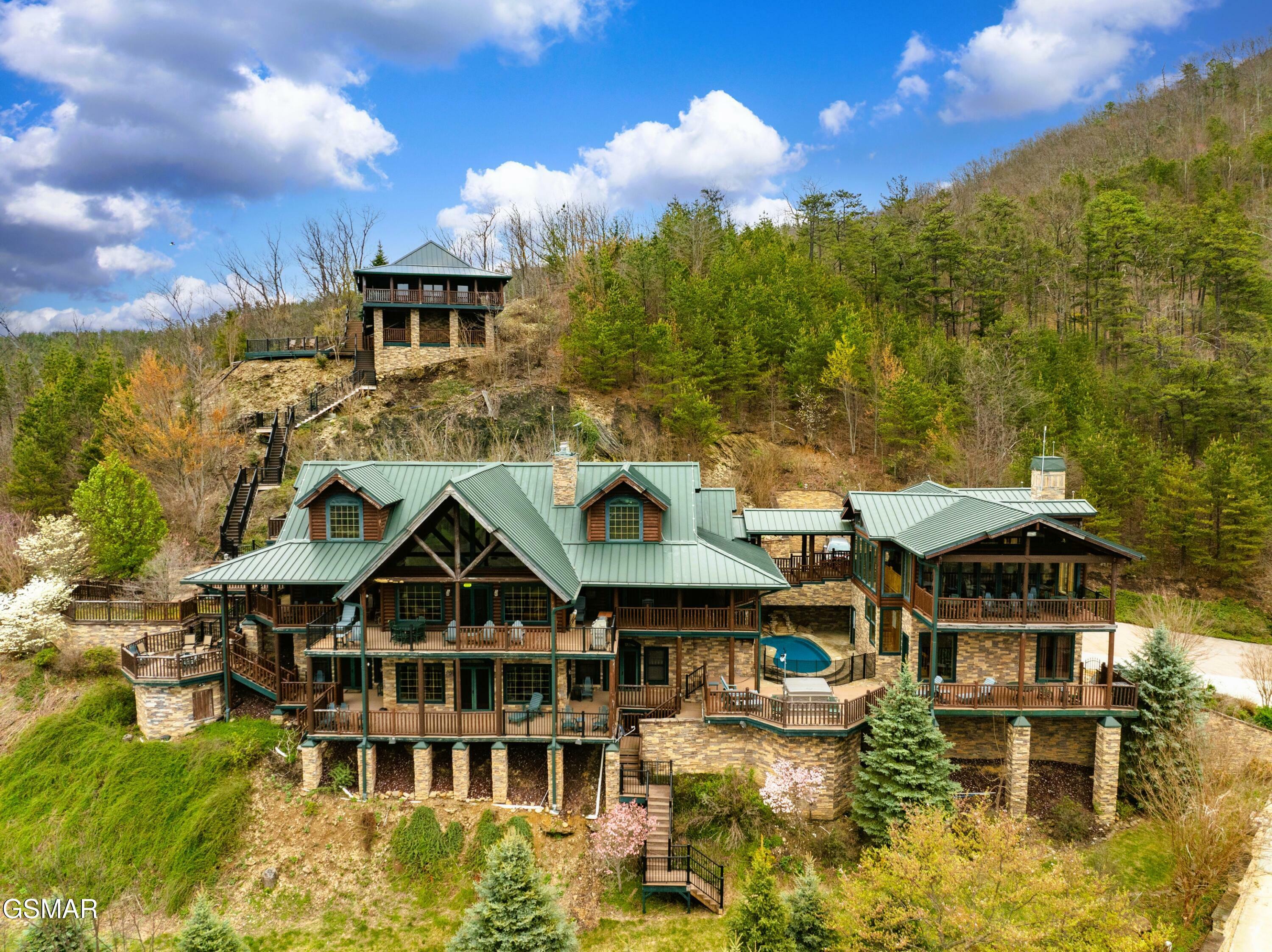 Property Photo: 3152 Smokies Edge Road TN 37862