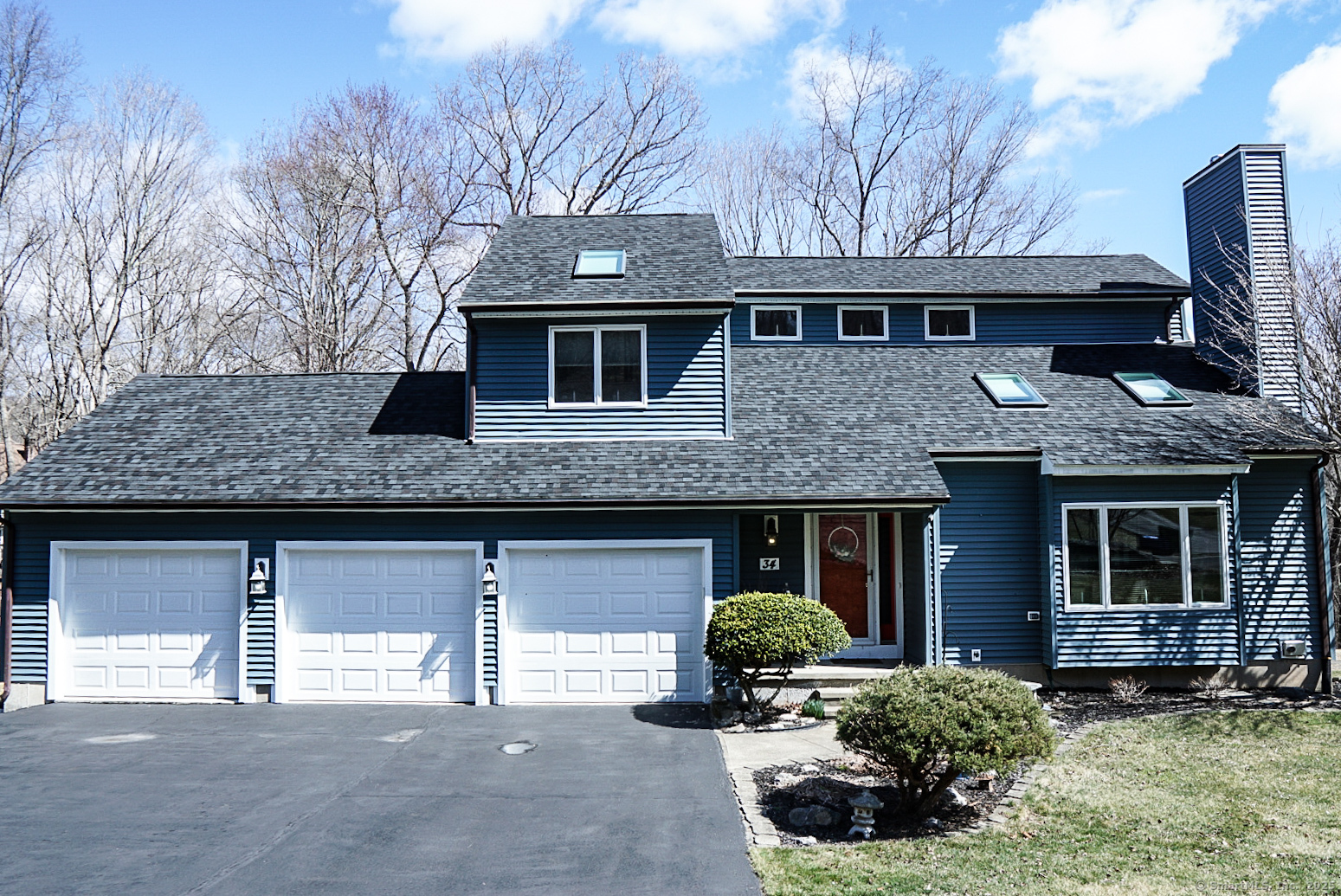 Property Photo:  34 Spice Hill Drive  CT 06424 
